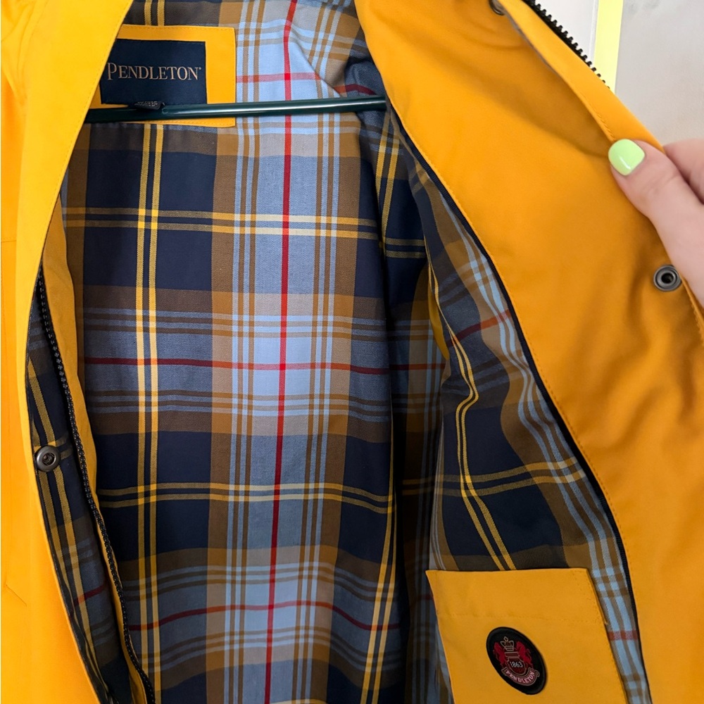 Pendleton Yellow Hooded Rain Jacket - image 4